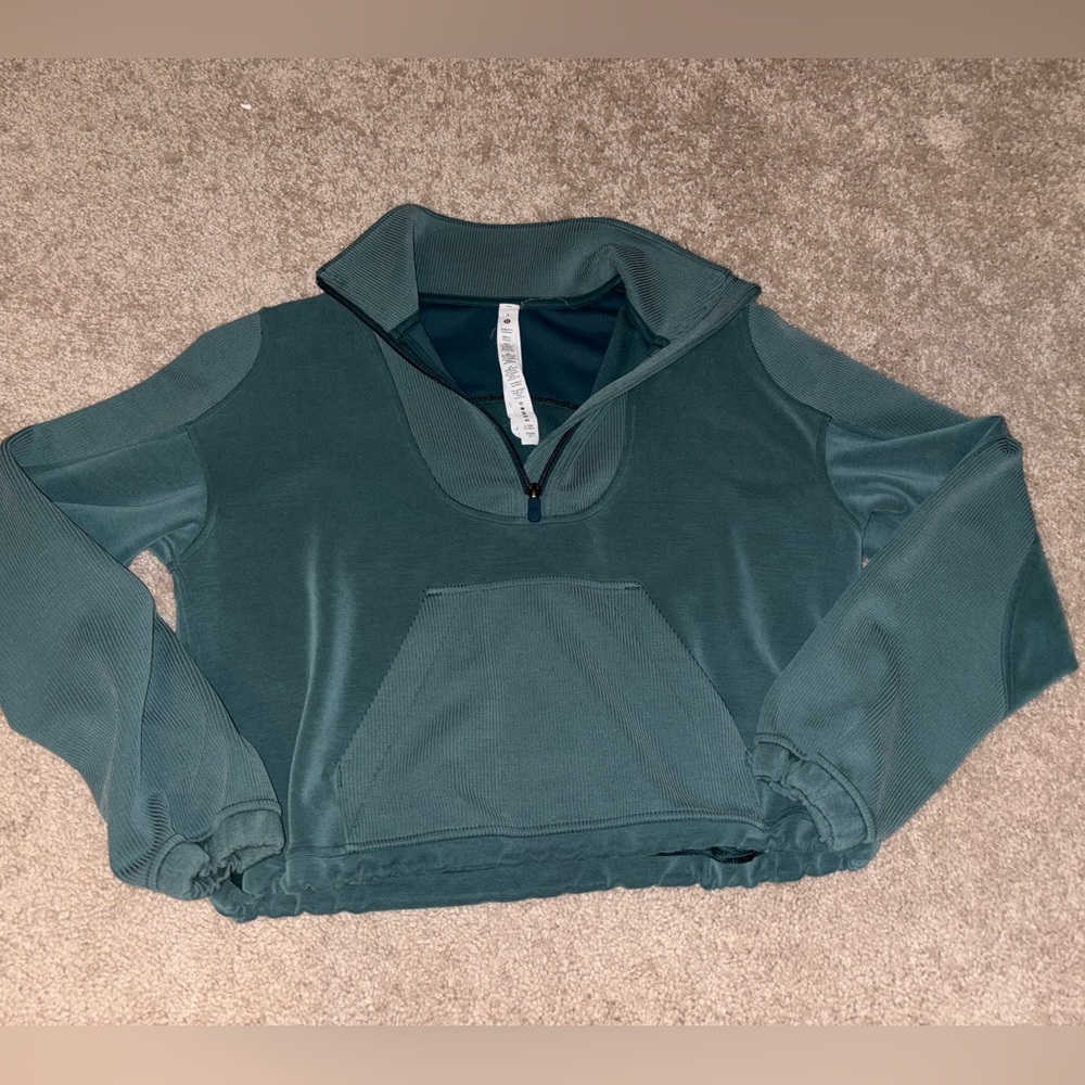 LULULEMON size 2 ribbed softstreme half zip dark green sweatshirt